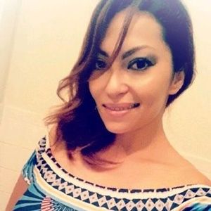 Meet your Posher, Raquel